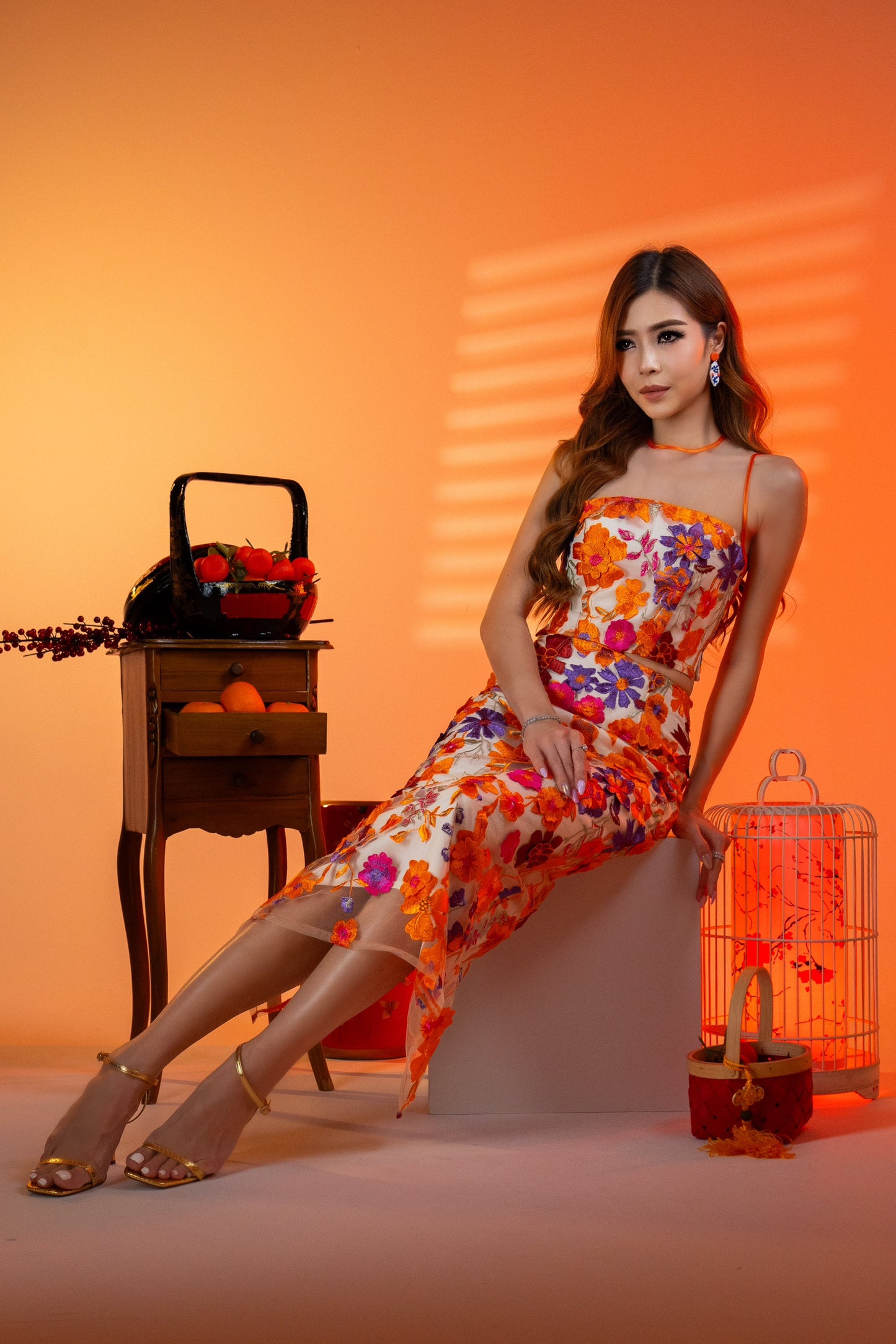 Mandarin Blooms | Top