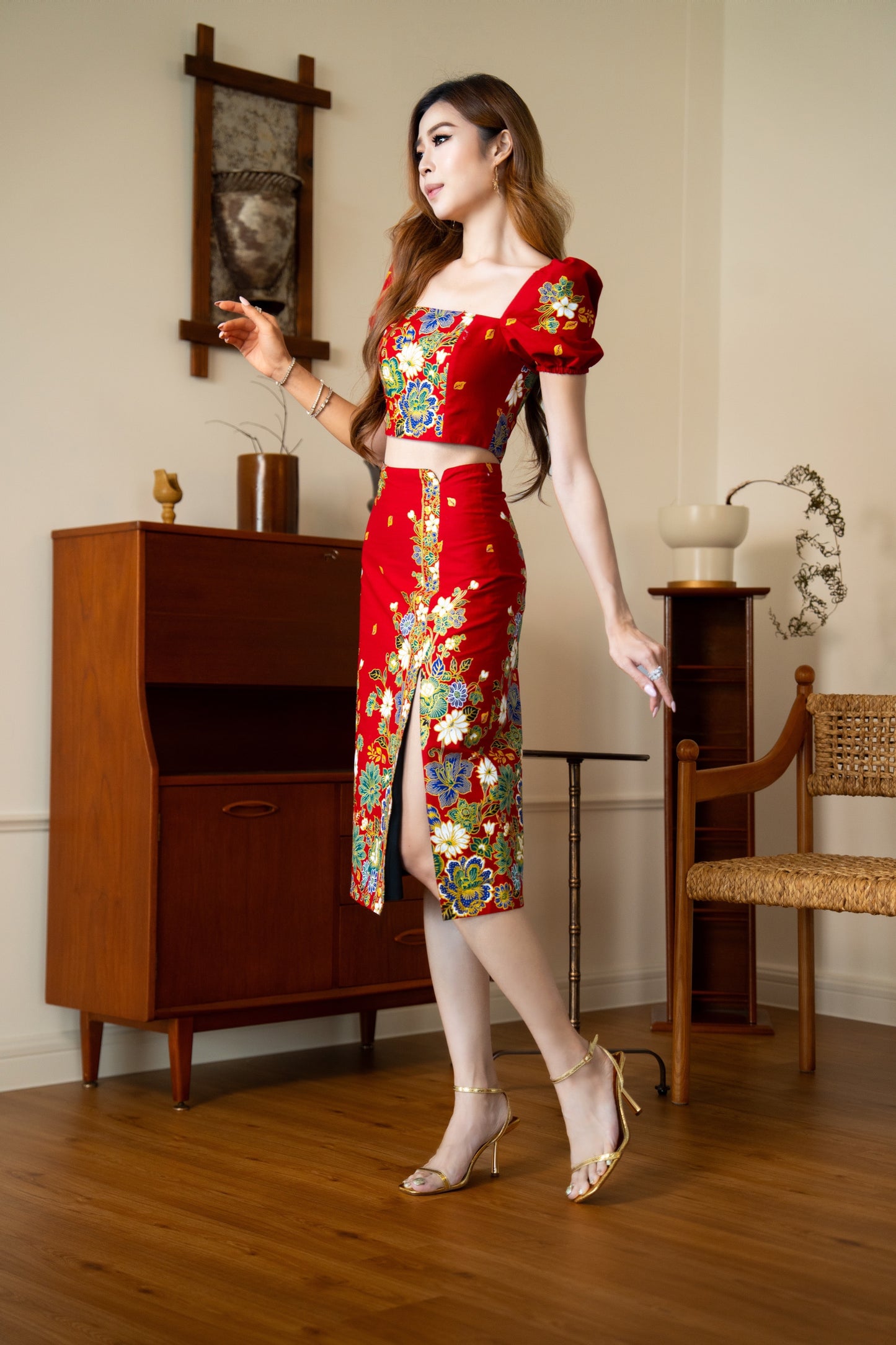 Noirette Glittery Batik Set