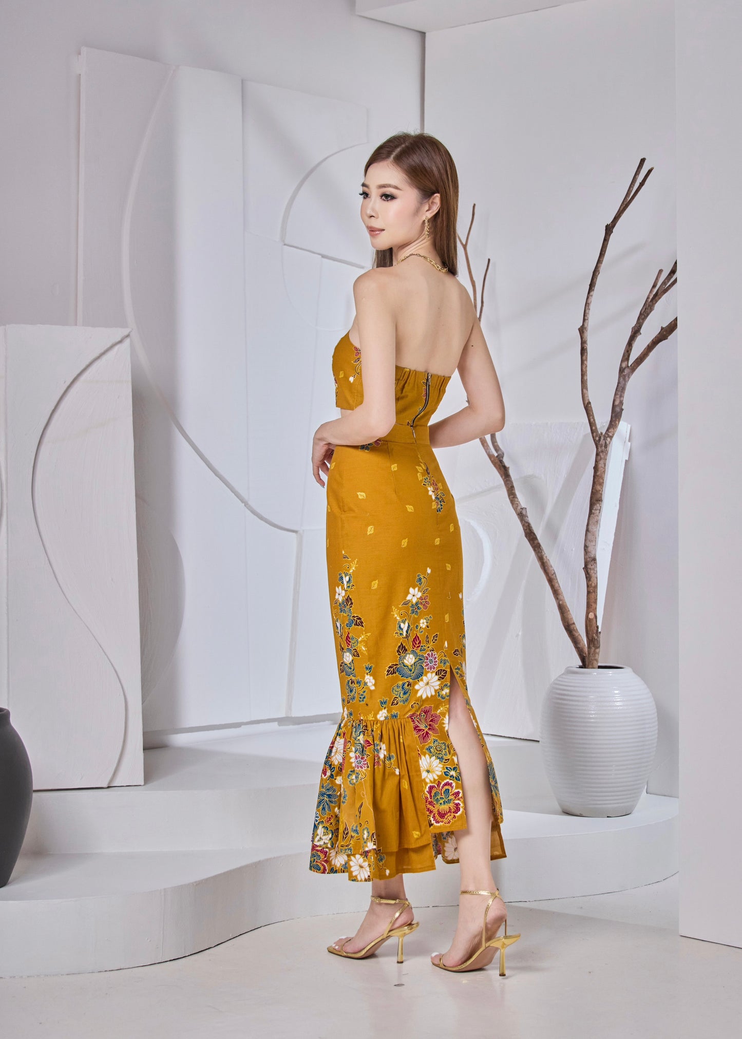 Euphoria Midi Skirt (Mustard)