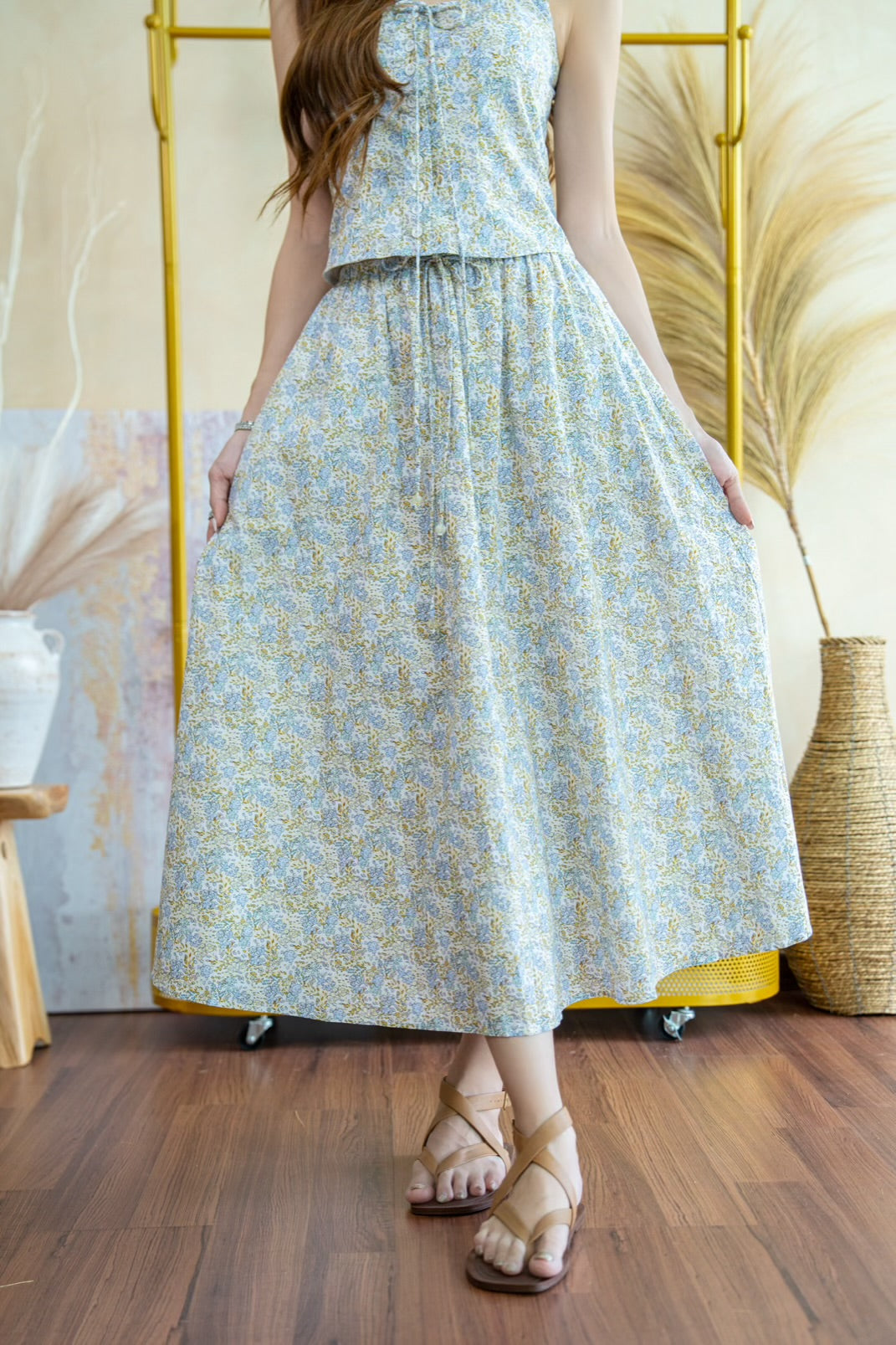 Meadow Garden Set Wear