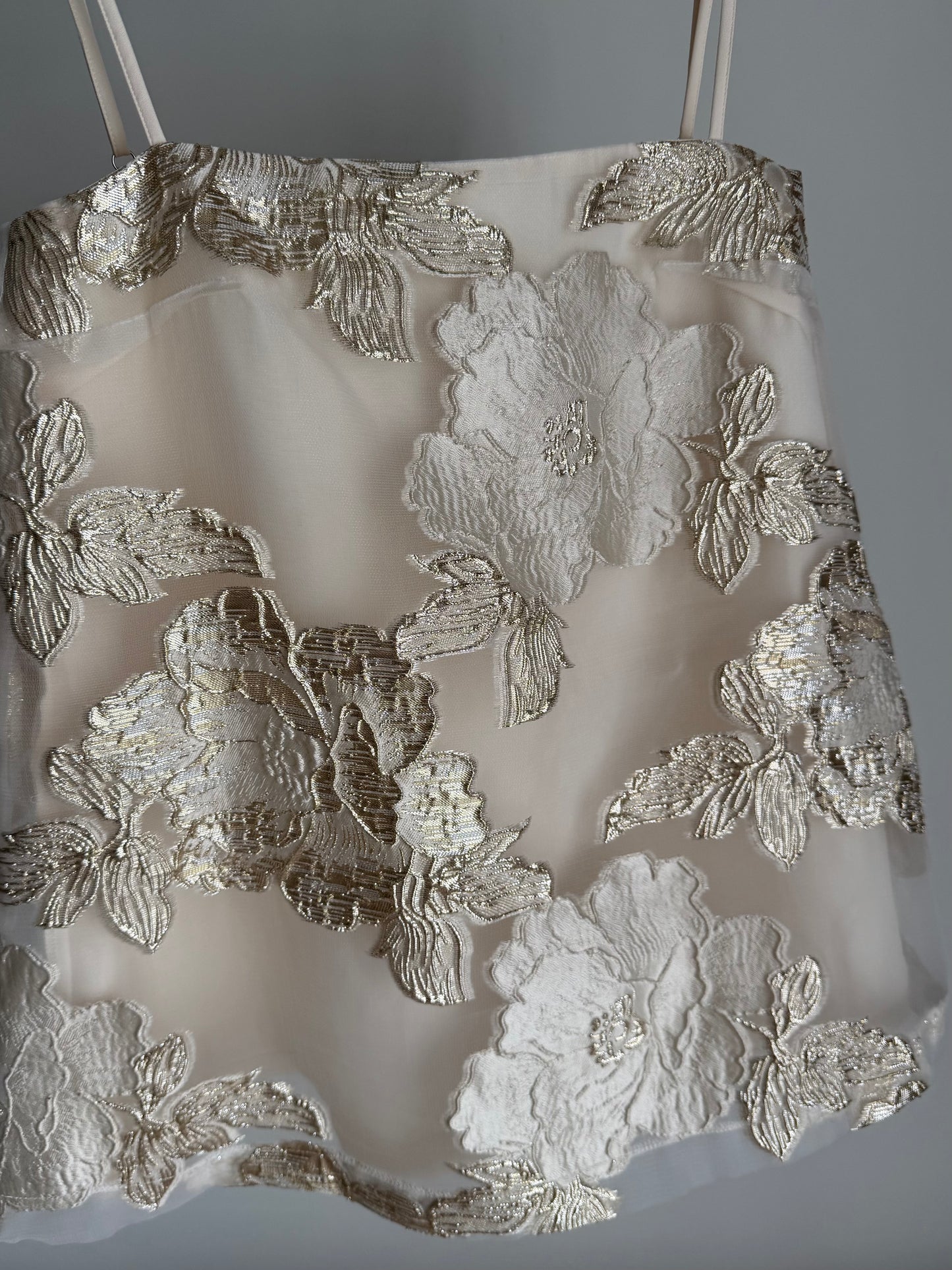 Lunaria | Premium Metallic Brocade Set Wear