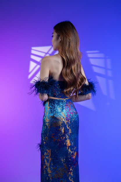 *Exclusive* Tang Qi Feather Set