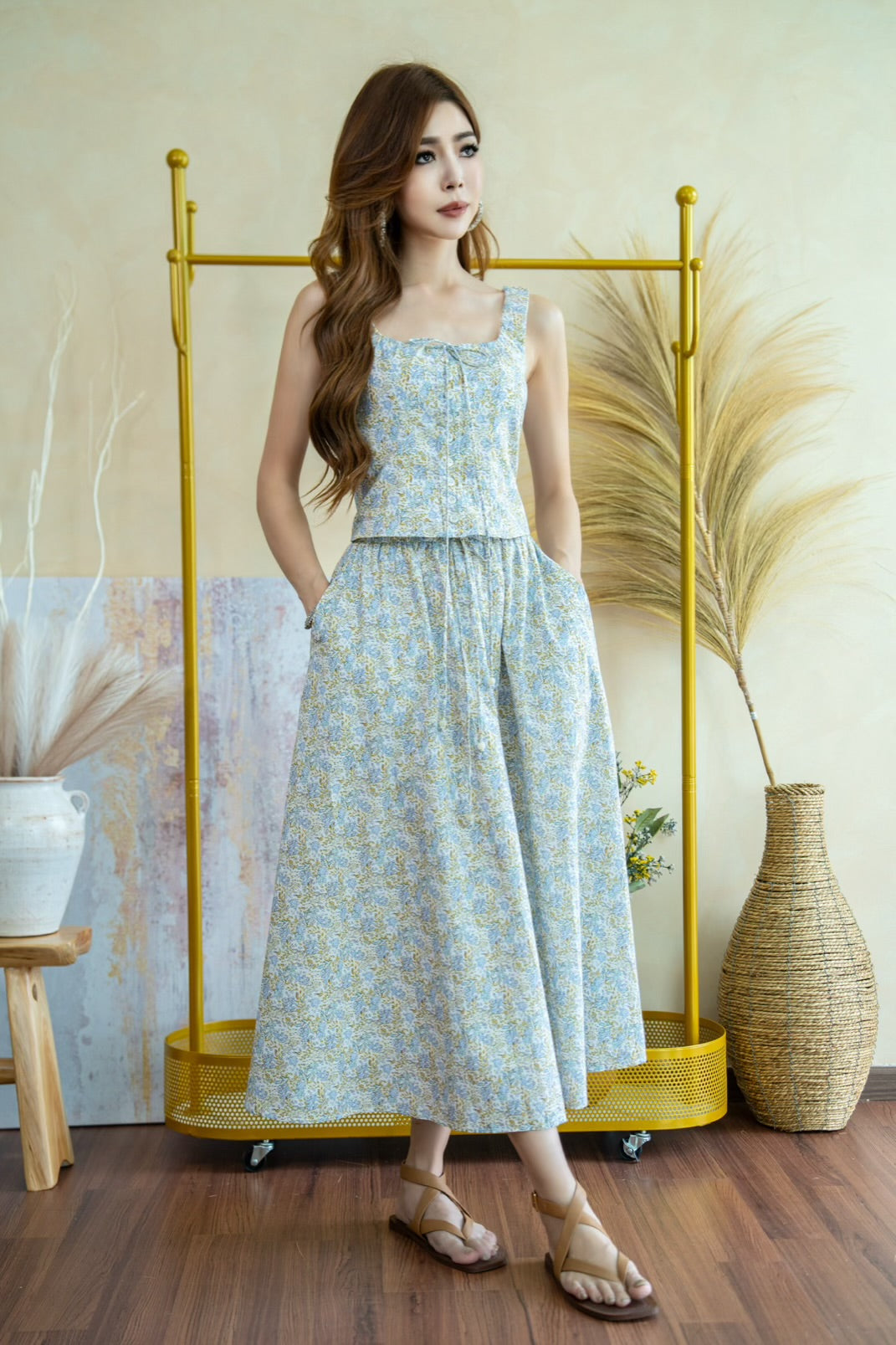 Meadow Garden Set Wear