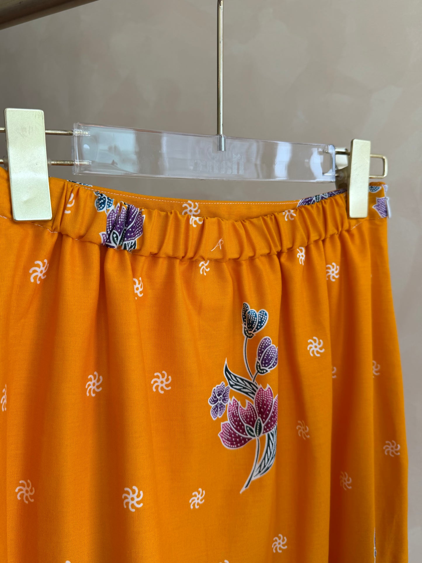 The Florist’s Batik Set