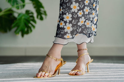 Midnight Daisies | Mesh Set Wear