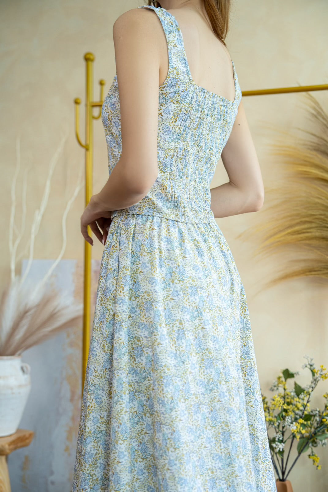 Meadow Garden Set Wear