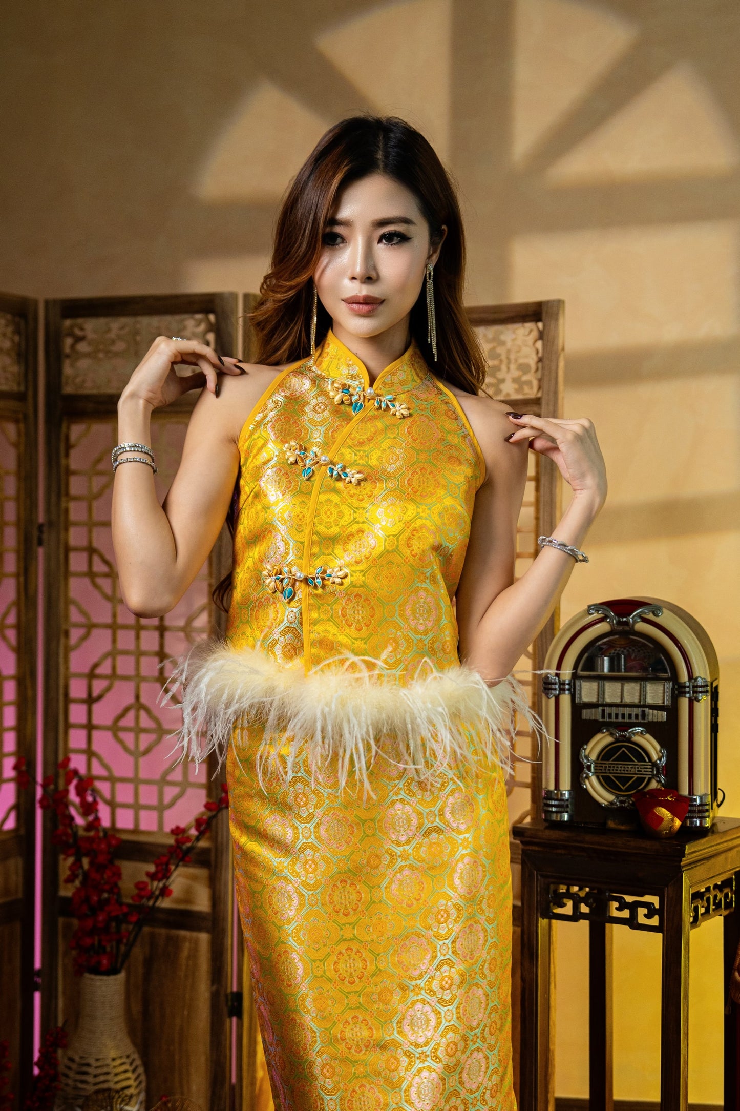 *Premium* Rong Hua | Ostrich Feather Top Only