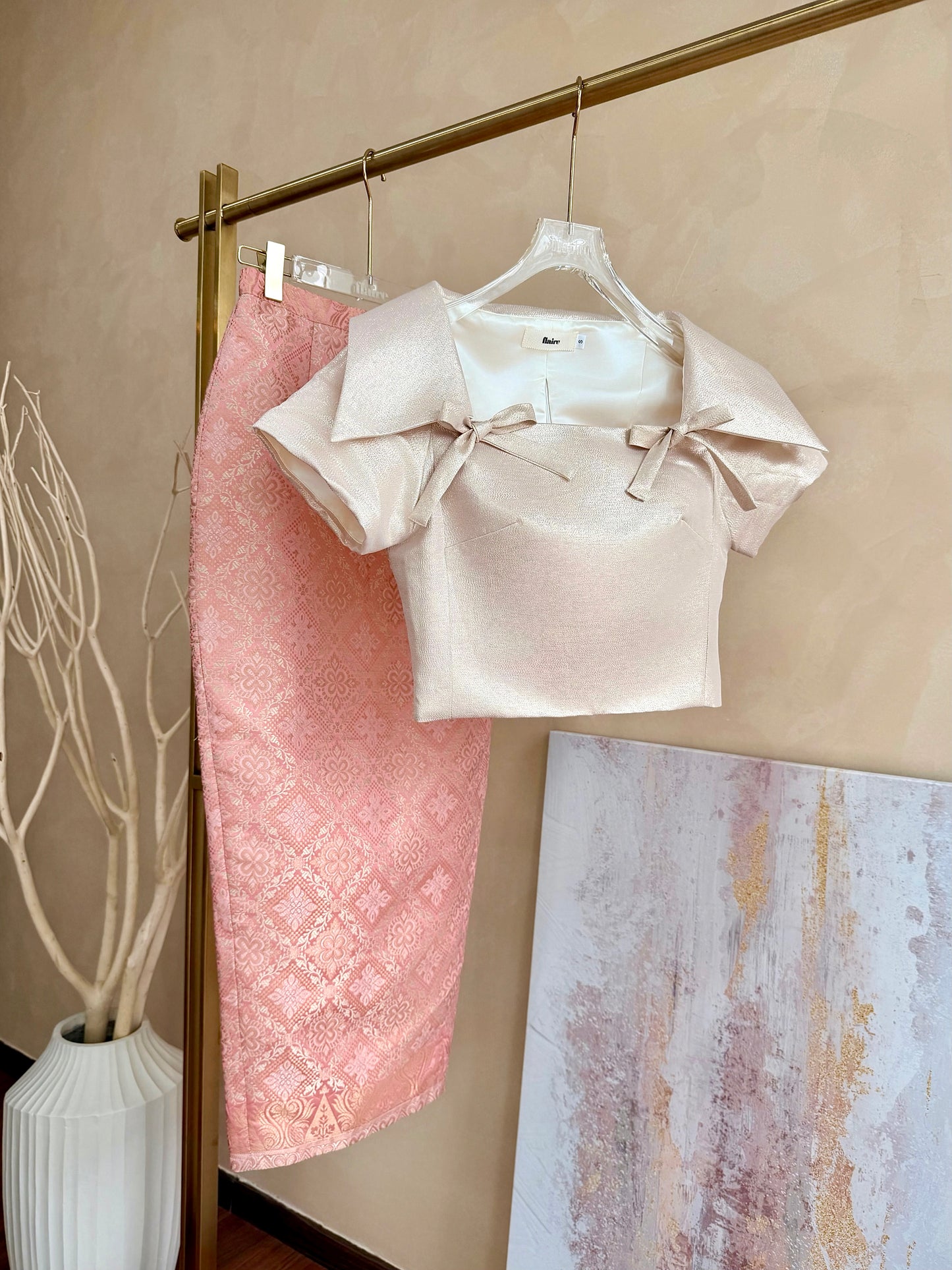 *PREMIUM* Golden Era Metallic Pink Songket Set