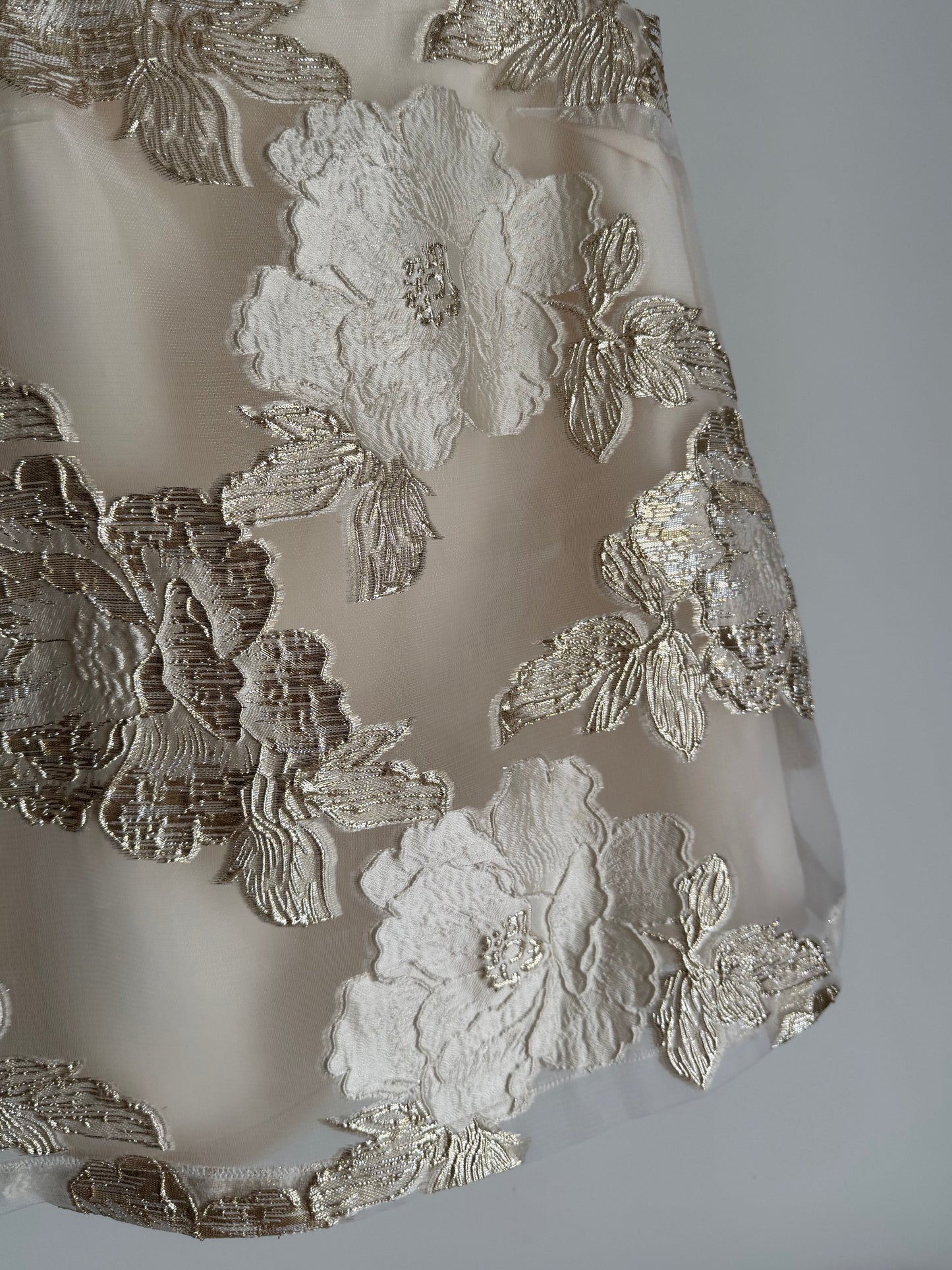 Lunaria | Premium Metallic Brocade Set Wear