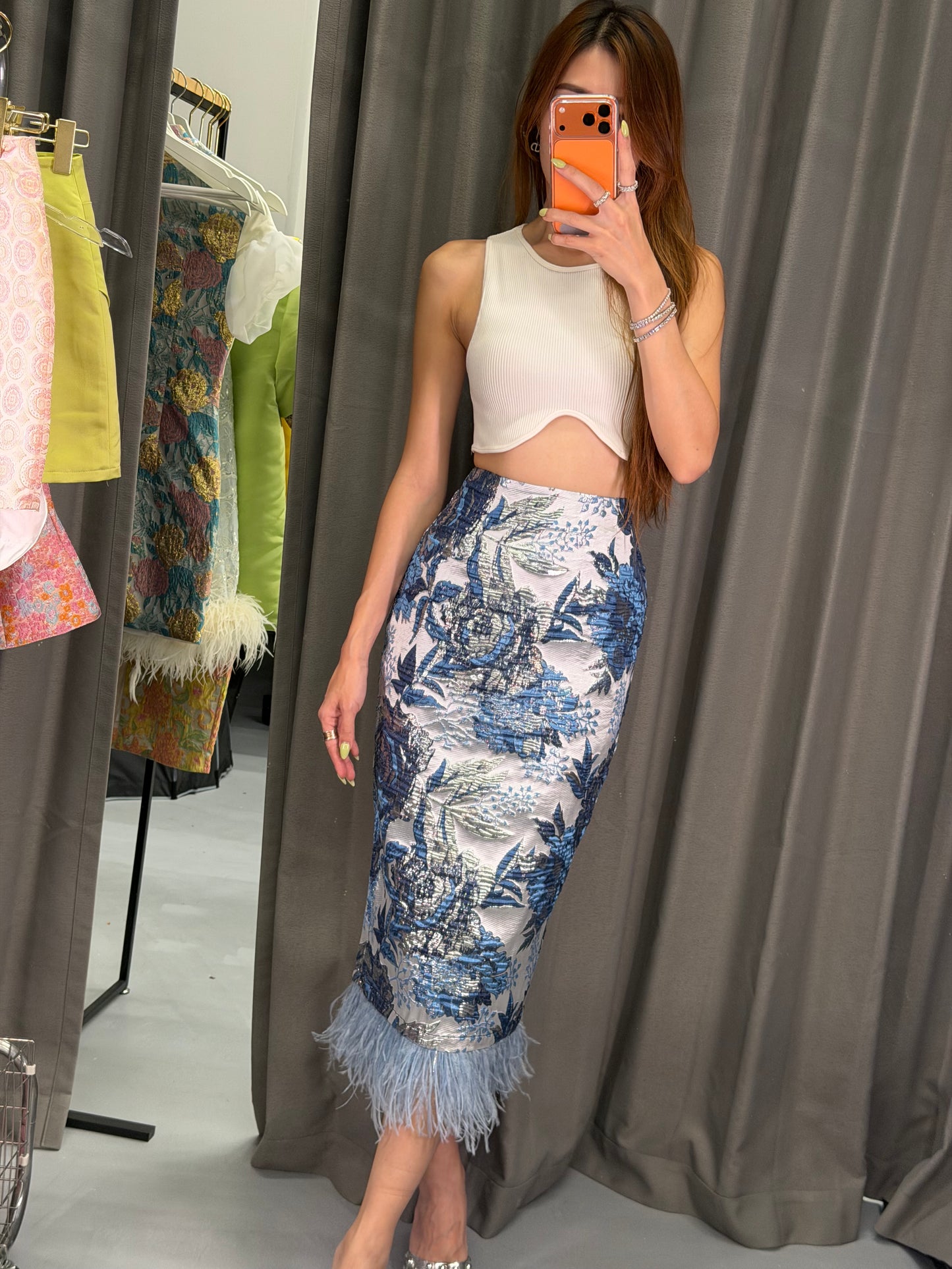 *Premium* Fei Yan Ostrich Feather Skirt